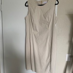 Pencil dress form Calvin Klein